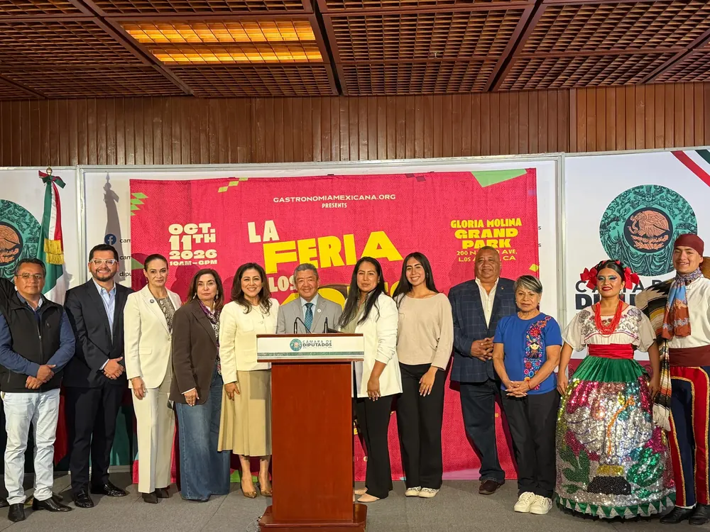Líderes de Fuerza Migrante y legisladores unidos por los derechos de la comunidad mexicana en el extranjero